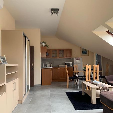 Balaton Kinizsi Apartman Siofok Luaran gambar
