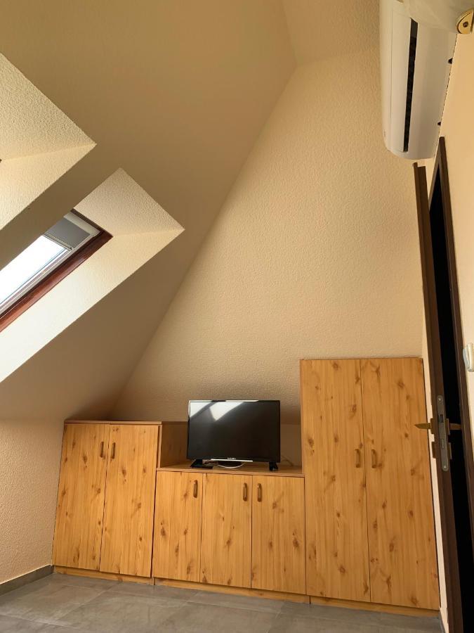Balaton Kinizsi Apartman Siofok Luaran gambar