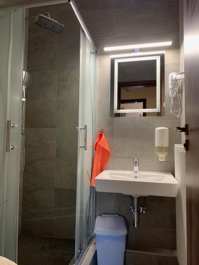 Balaton Kinizsi Apartman Siofok Luaran gambar