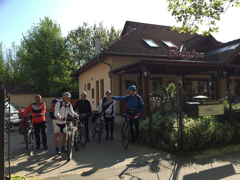 Balaton Kinizsi Apartman Siofok Luaran gambar
